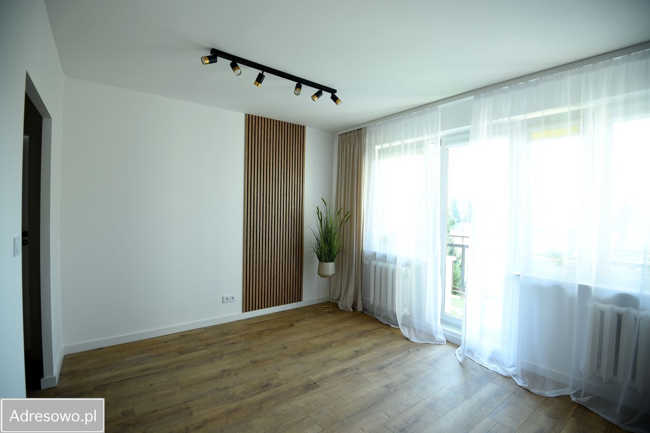 Mieszkanie 4-pokojowe Nowy Dwór Mazowiecki, ul. Wojska Polskiego