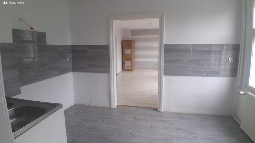 Mieszkanie 3-pokojowe Książki, ul. Główna. Zdjęcie 9
