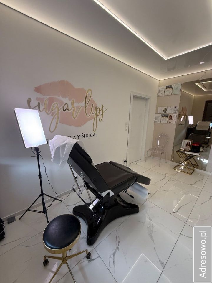 dom szeregowy, 5 pokoi Karwiany. Zdjęcie 8