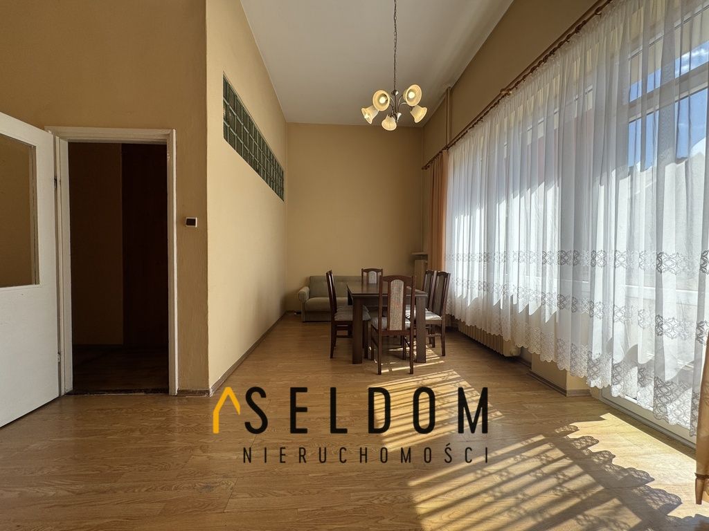 Mieszkanie 2-pokojowe Brzeg, pl. Zamkowy. Zdjęcie 3