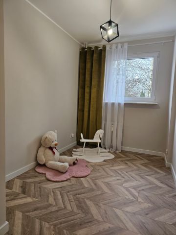 Mieszkanie 3-pokojowe Kalisz, ul. Adama Asnyka. Zdjęcie 5