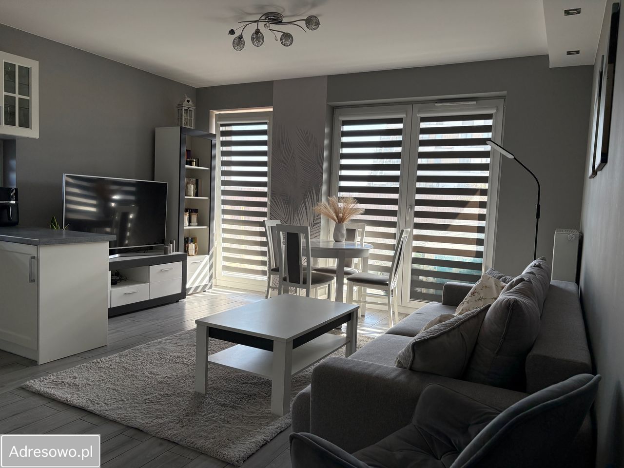 Mieszkanie 3-pokojowe Rumia, ul. Kosynierów. Zdjęcie 1