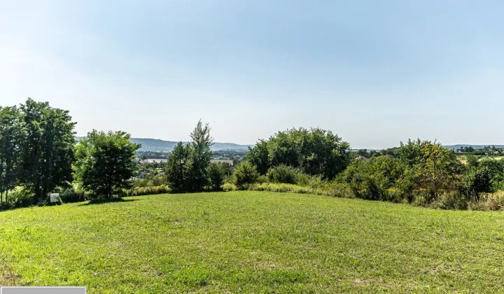 Działka budowlana Wielka Wieś, ul. Źródlana