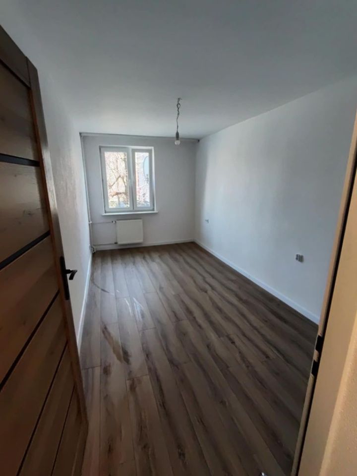 Mieszkanie 3-pokojowe Nowy Sącz, ul. Władysława Broniewskiego