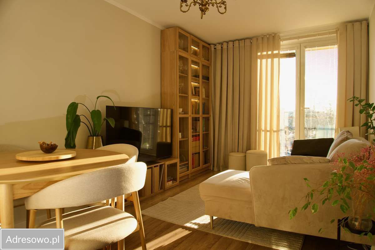 Mieszkanie 3-pokojowe Jelcz-Laskowice Centrum, ul. Stefana Drzewieckiego