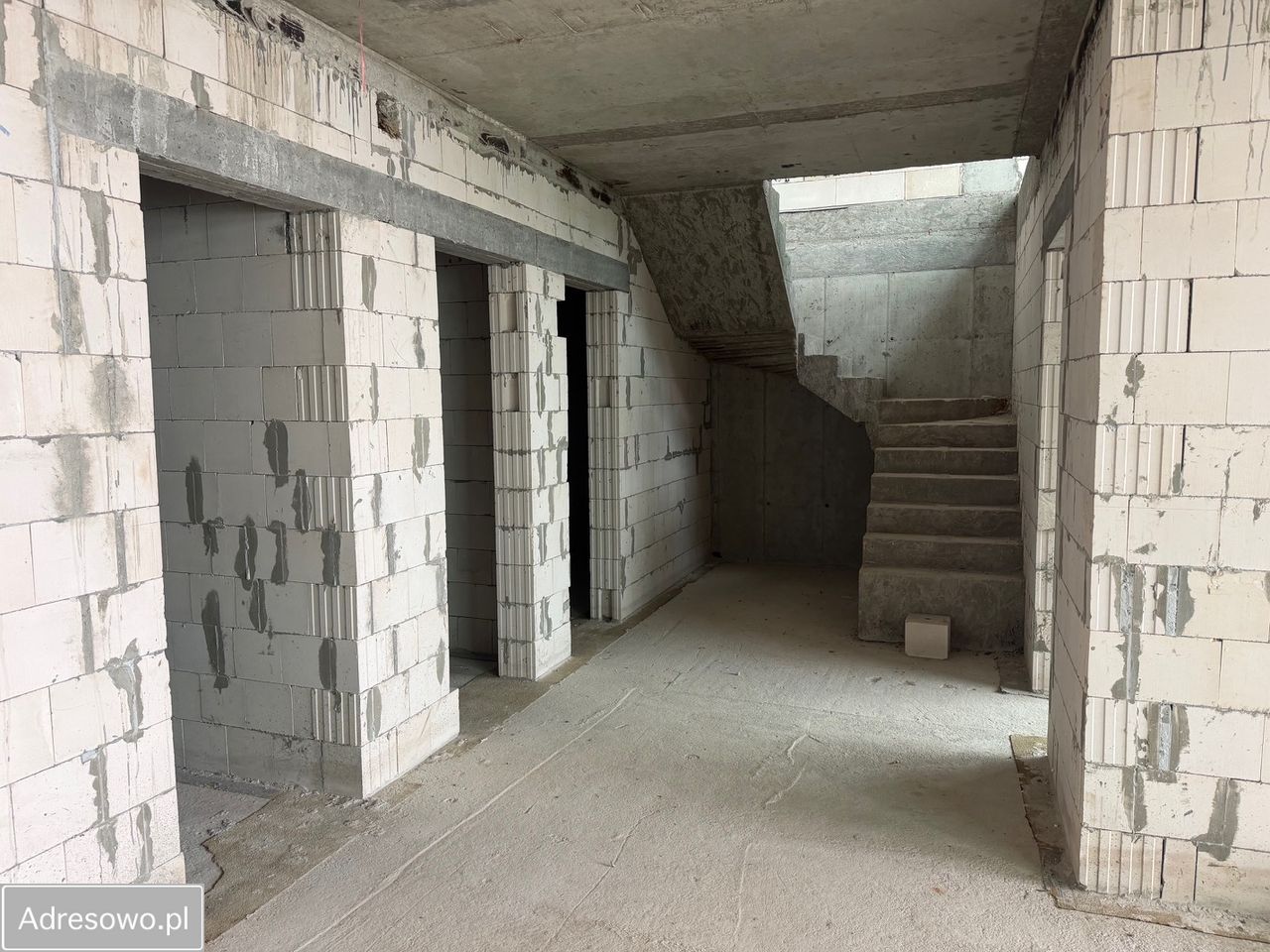 dom wolnostojący, 5 pokoi Stare Sady. Zdjęcie 18