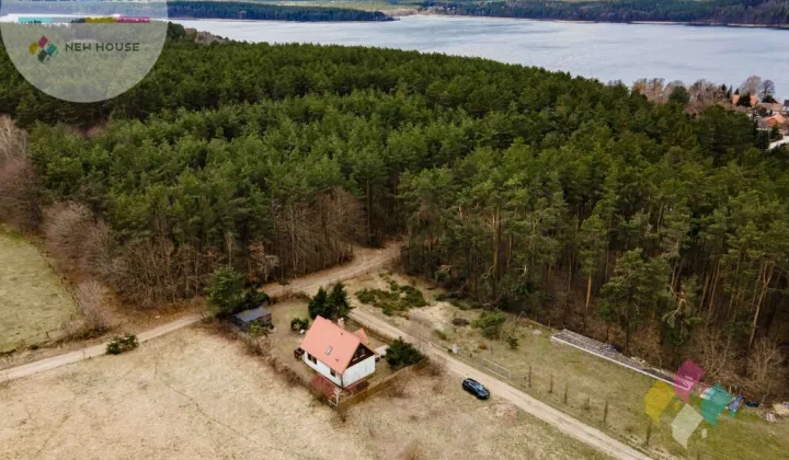 dom wolnostojący, 4 pokoje Pluski, ul. Lawendowa
