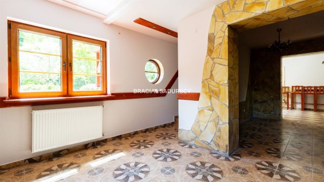 dom wolnostojący, 5 pokoi Brzyna. Zdjęcie 35