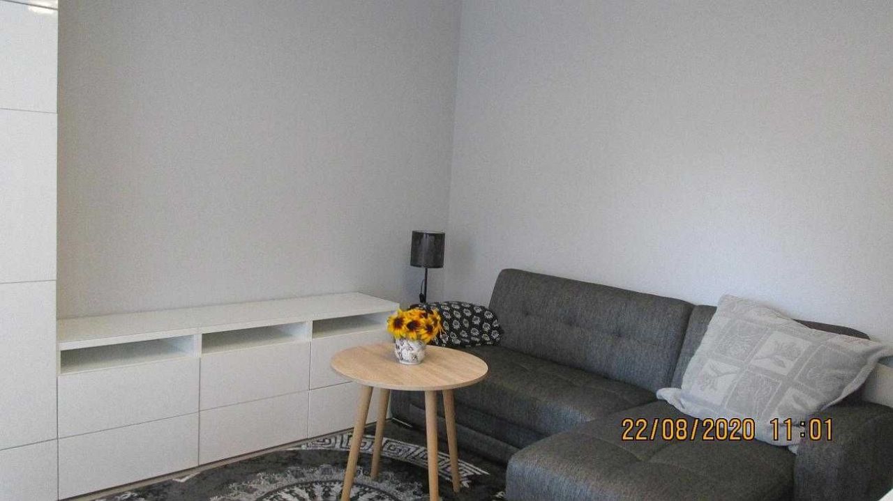 Mieszkanie 2-pokojowe Jelenia Góra Cieplice Śląskie-Zdrój, ul. Norberta Barlickiego. Zdjęcie 1