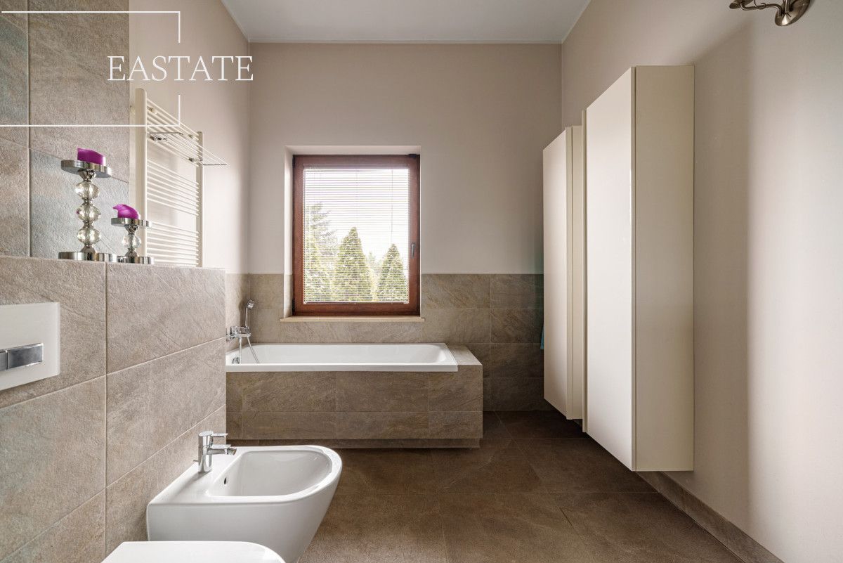 dom wolnostojący, 5 pokoi Parcela-Obory. Zdjęcie 16