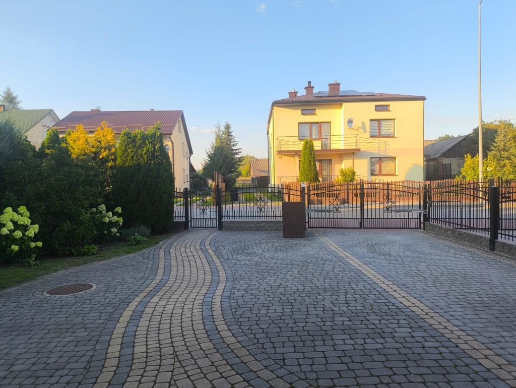 bliźniak Tomaszów Lubelski. Zdjęcie 3