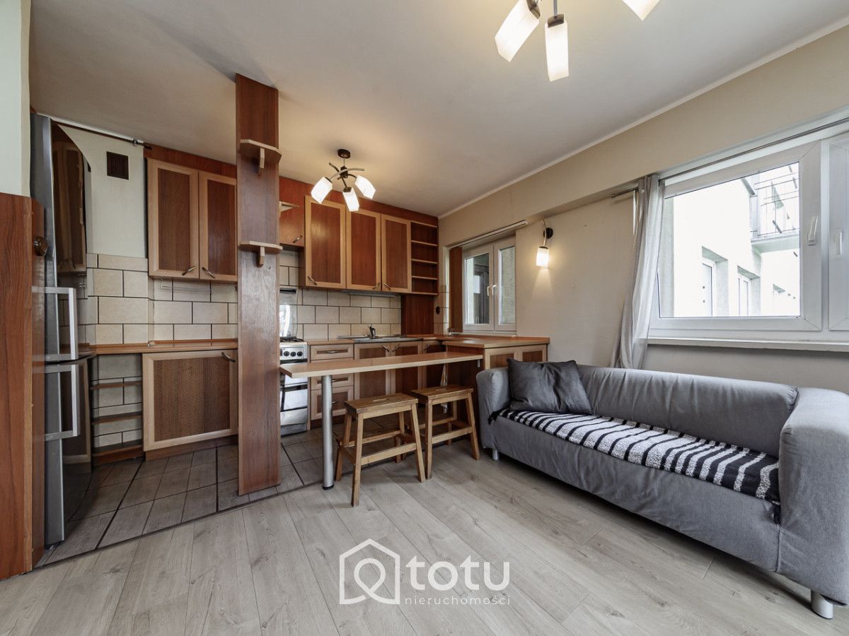 Mieszkanie 3-pokojowe Warszawa Mokotów, ul. św. Bonifacego. Zdjęcie 3