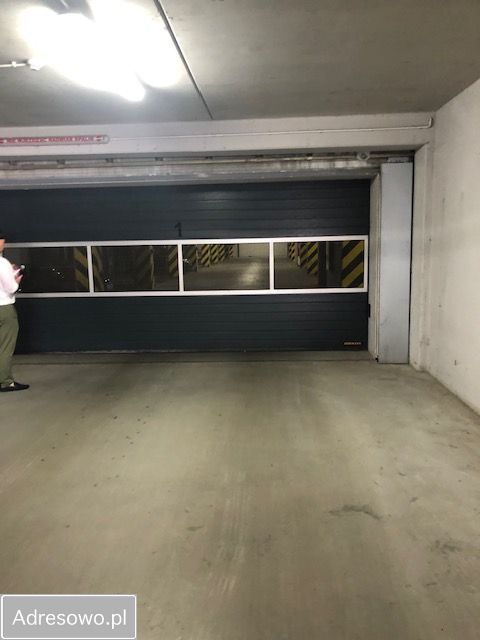 Garaż/miejsce parkingowe Wrocław Krzyki, ul. Jesionowa. Zdjęcie 2