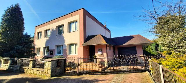 bliźniak, 5 pokoi Dąbrowa Górnicza Korzeniec, ul. Stanisława Skalskiego. Zdjęcie 1