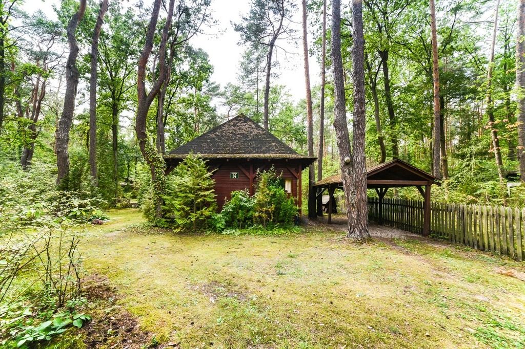 dom wolnostojący, 6 pokoi Poddębie, ul. Sosnowa. Zdjęcie 26