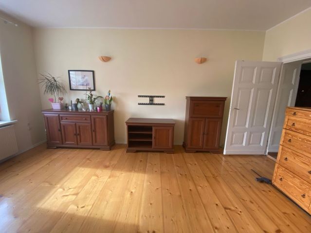 Mieszkanie 2-pokojowe Brzeg, ul. Szkolna. Zdjęcie 1