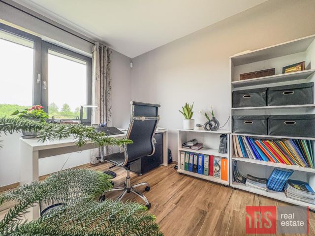 dom wolnostojący, 4 pokoje Bytnica. Zdjęcie 17