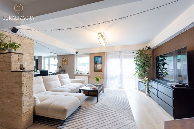 Mieszkanie 4-pokojowe Kraków Prądnik Biały, ul. Eljasza Walerego Radzikowskiego. Zdjęcie 2