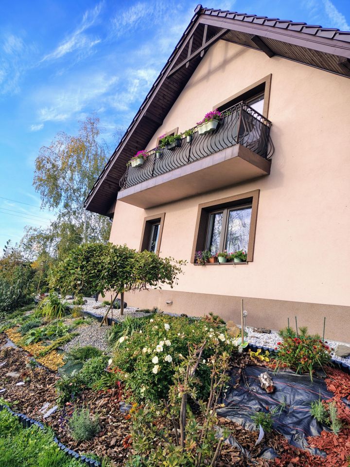 dom wolnostojący, 5 pokoi Sosnowice, ul. Krakowska. Zdjęcie 2