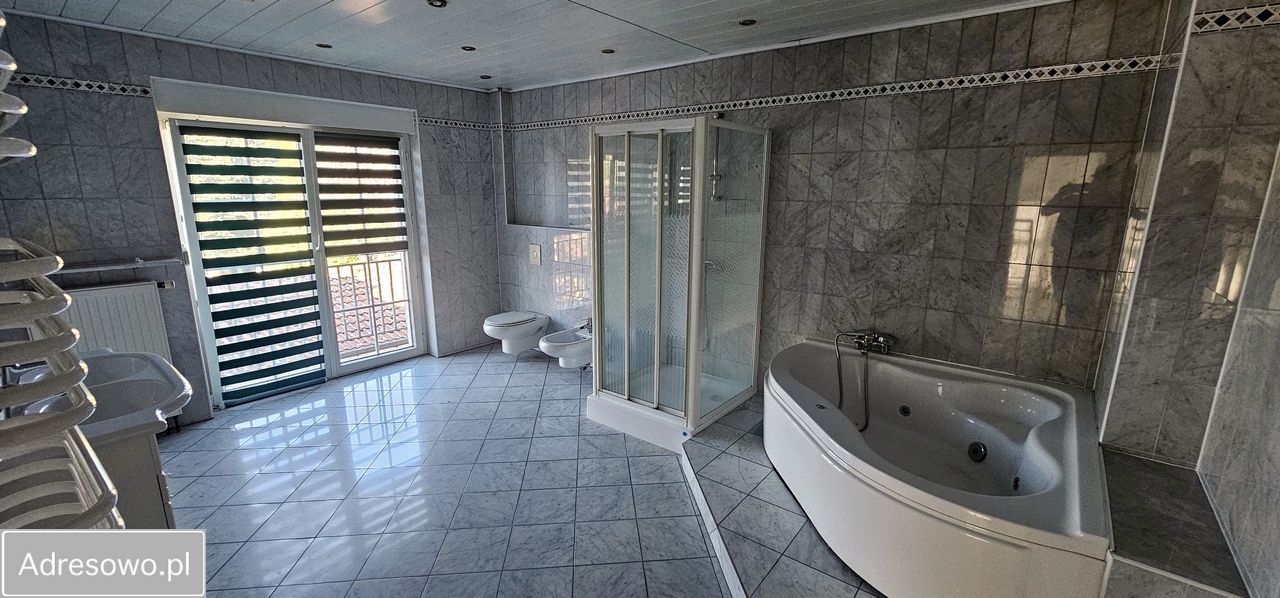 dom wolnostojący, 5 pokoi Mikołów Centrum, ul. Długa. Zdjęcie 12