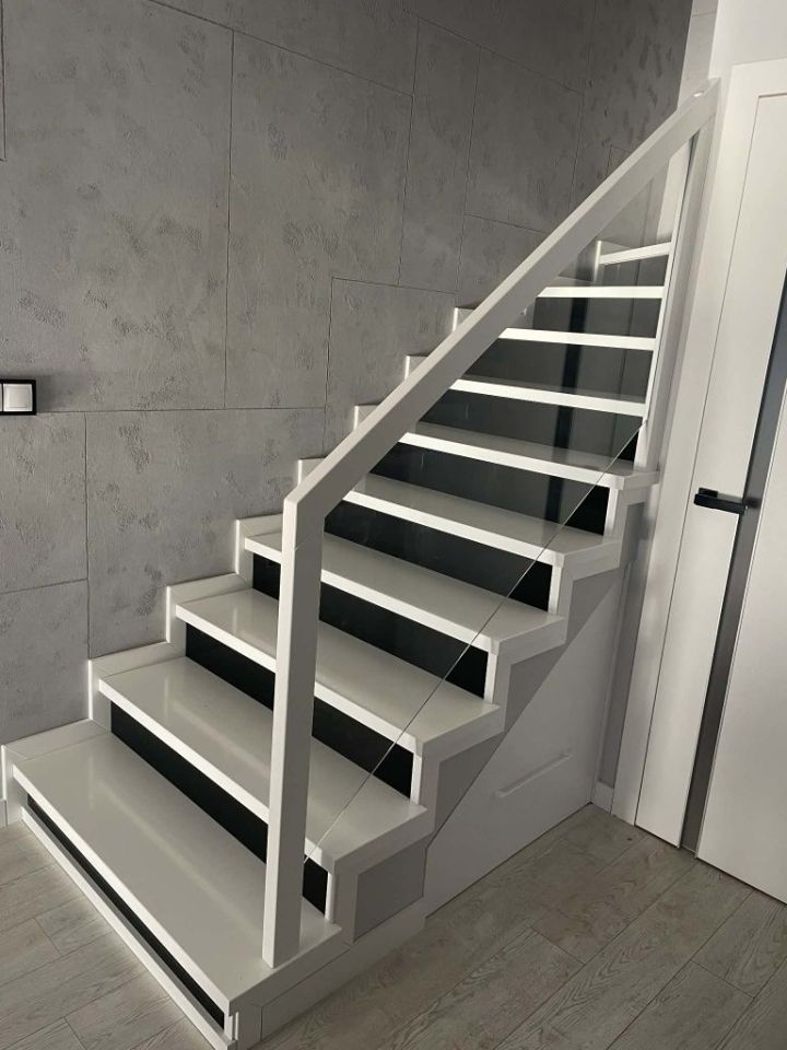 dom wolnostojący Iwkowa. Zdjęcie 8