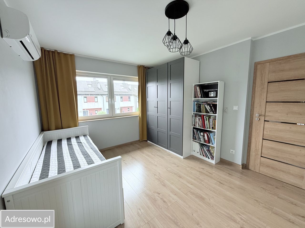 dom szeregowy, 4 pokoje Słupsk, ul. Norweska. Zdjęcie 13