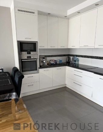 Mieszkanie 3-pokojowe Warszawa Wola, ul. Jana Kazimierza. Zdjęcie 3