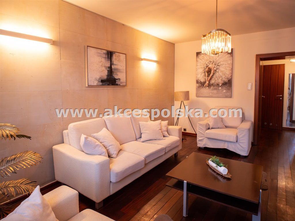 Mieszkanie 3-pokojowe Warszawa Śródmieście, ul. Sapieżyńska. Zdjęcie 2