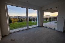 dom wolnostojący, 5 pokoi Sowliny. Zdjęcie 4