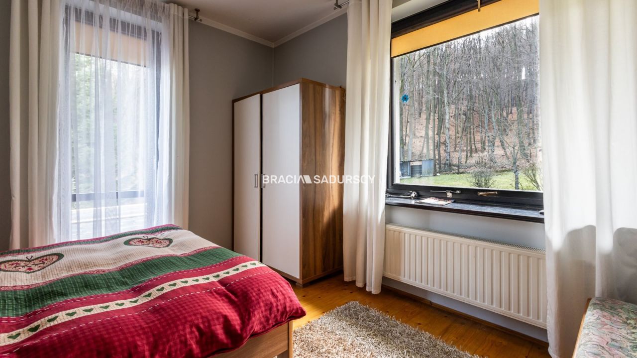 dom wolnostojący, 8 pokoi Zabierzów, ul. Krakowska. Zdjęcie 14