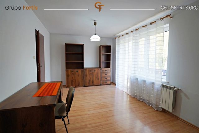 dom wolnostojący, 7 pokoi Pamięcice. Zdjęcie 15