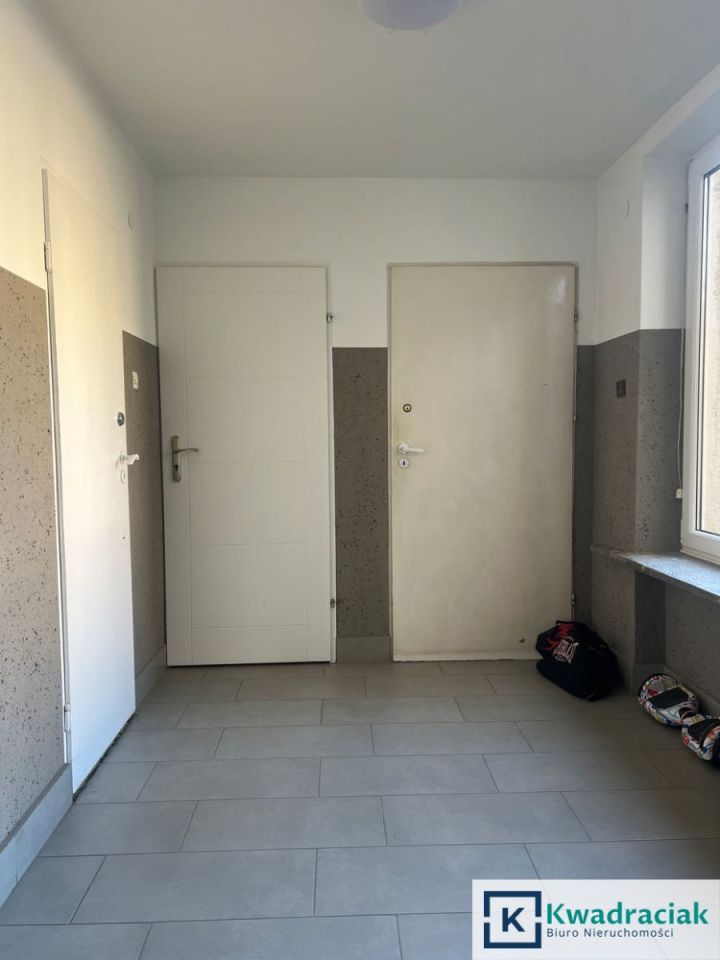 Lokal Krosno, ul. Augusta Lewakowskiego. Zdjęcie 7