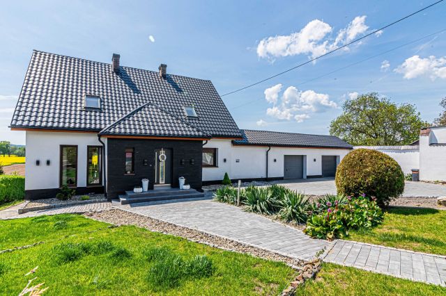 dom wolnostojący Bliszczyce. Zdjęcie 1