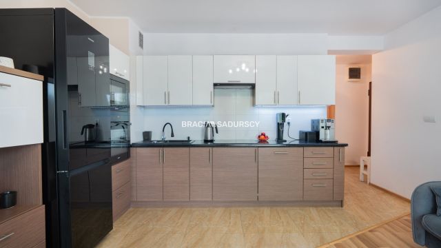 Mieszkanie 3-pokojowe Kraków Swoszowice, ul. Macieja Dębskiego. Zdjęcie 3