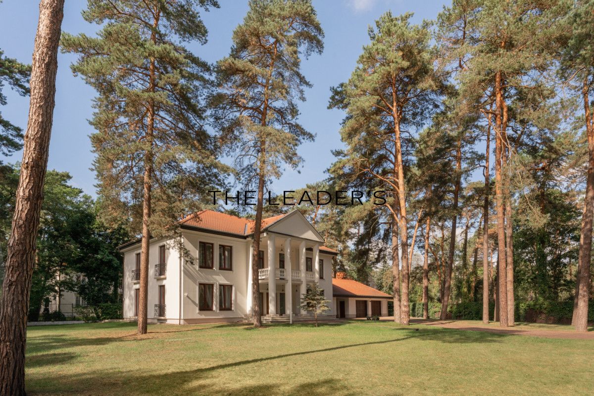 dom wolnostojący, 6 pokoi Konstancin-Jeziorna. Zdjęcie 2