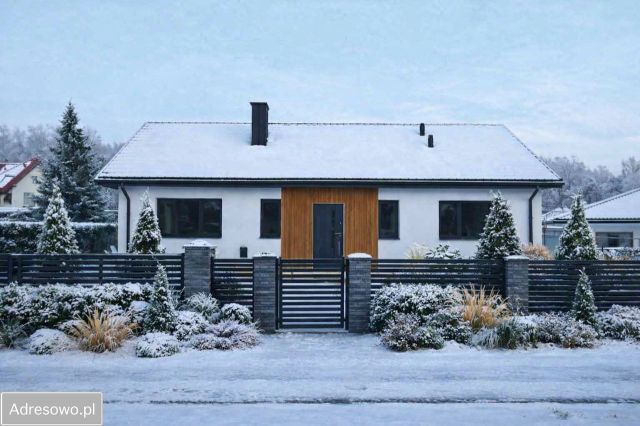 dom wolnostojący, 4 pokoje Różyca. Zdjęcie 1