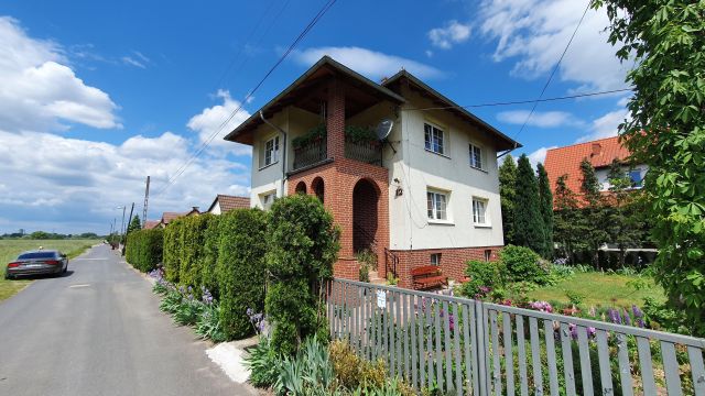 dom wolnostojący, 6 pokoi Opole Malina, ul. Geodetów. Zdjęcie 1