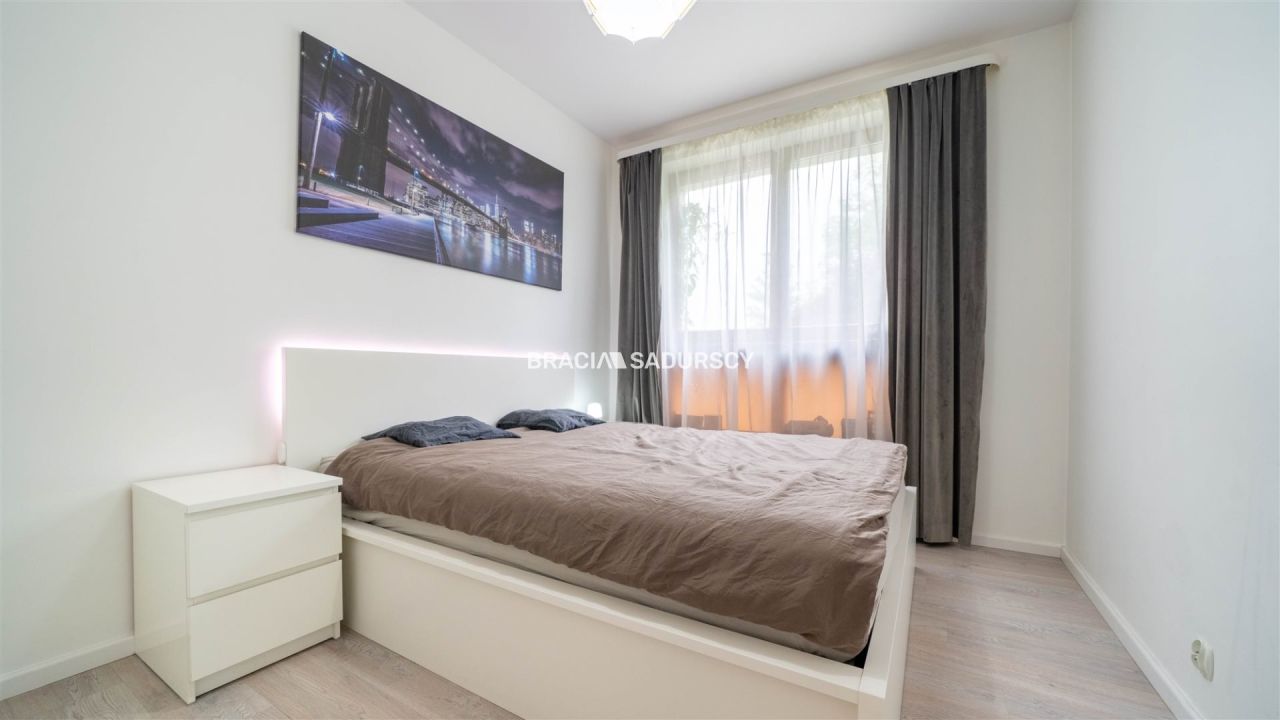 Mieszkanie 2-pokojowe Kraków Dębniki, ul. dr. Jana Piltza. Zdjęcie 8