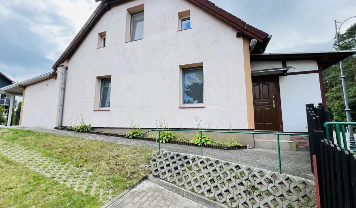 bliźniak, 4 pokoje Krynica Morska, ul. Gdańska