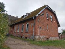 dom wolnostojący Rozwory