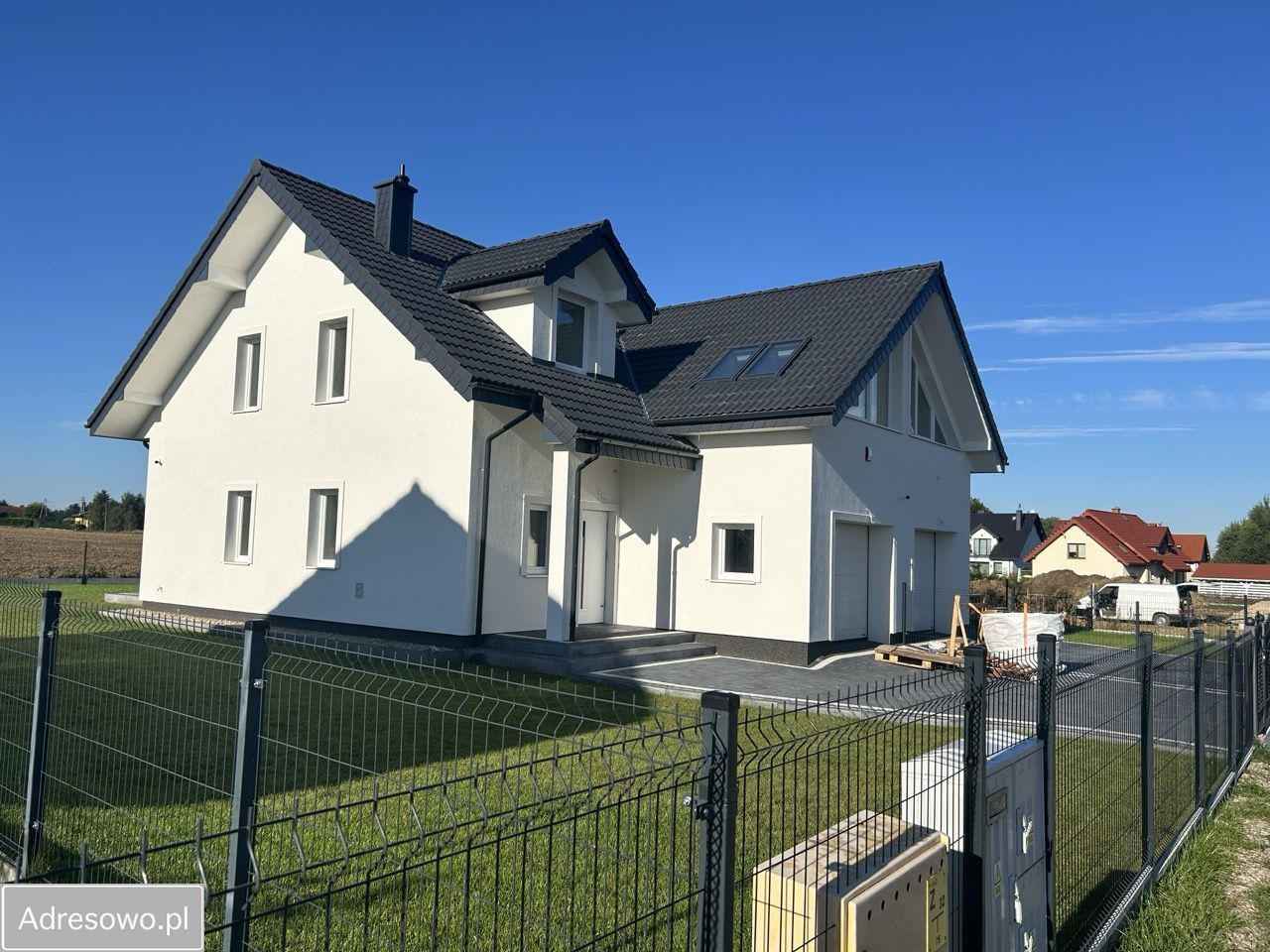 bliźniak, 5 pokoi Tuchom, ul. Promienna