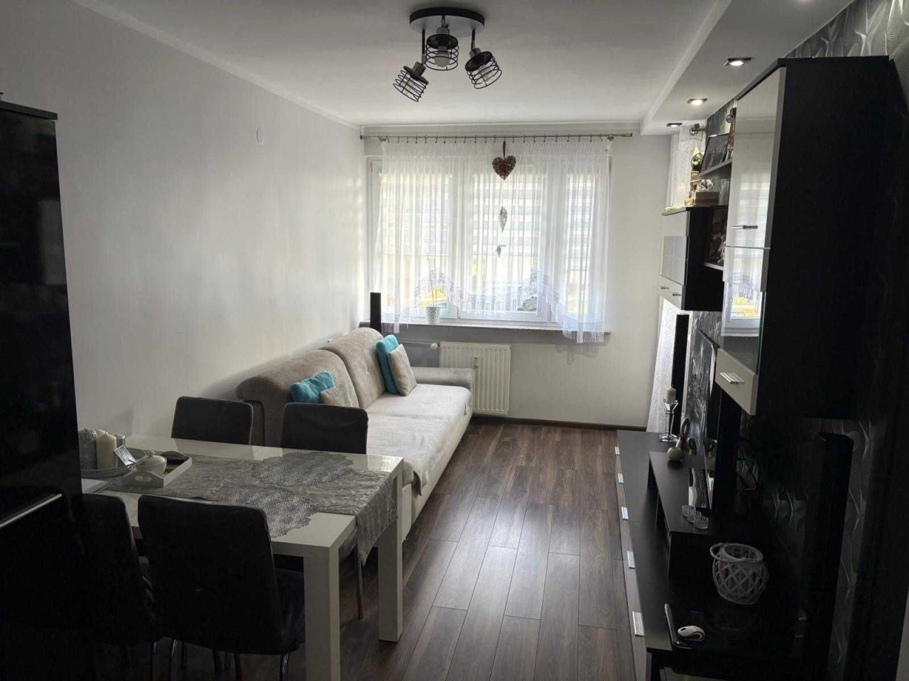 Mieszkanie 3-pokojowe Świdwin. Zdjęcie 1