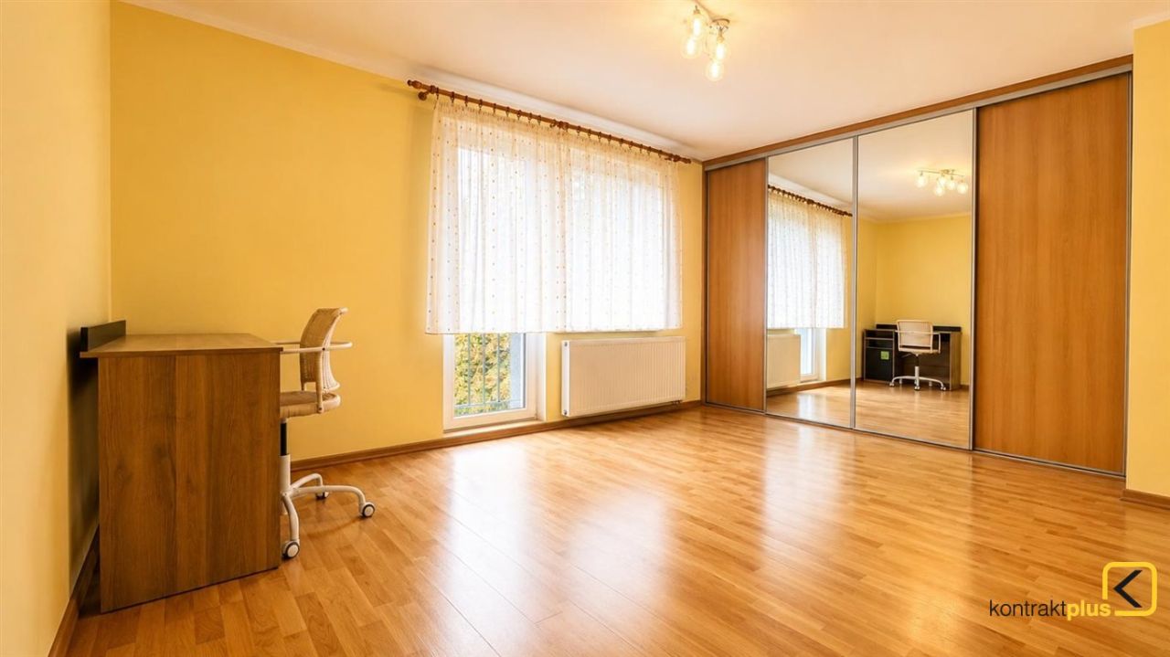 Mieszkanie 3-pokojowe Ruda Śląska Nowy Bytom, ul. Pokoju. Zdjęcie 2