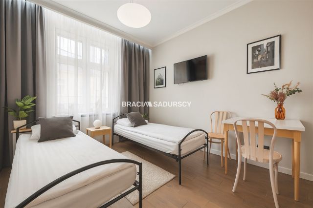 Mieszkanie 3-pokojowe Kraków Śródmieście, al. Zygmunta Krasińskiego. Zdjęcie 18