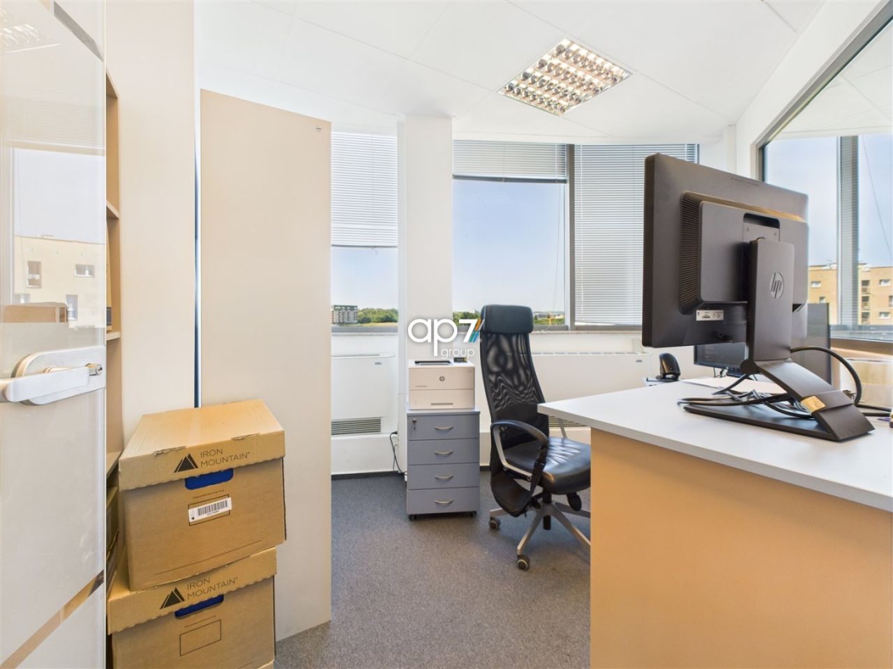 Biuro Kraków Bronowice, ul. Stańczyka. Zdjęcie 3