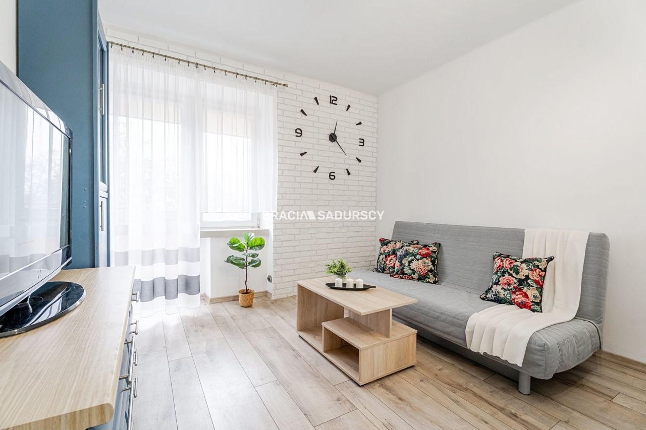 Mieszkanie 2-pokojowe Kraków Nowa Huta, os. Urocze. Zdjęcie 4