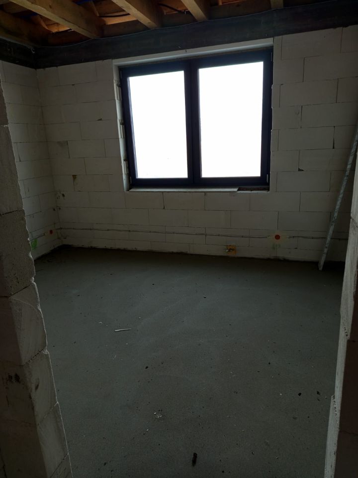 dom wolnostojący, 4 pokoje Dolno. Zdjęcie 17