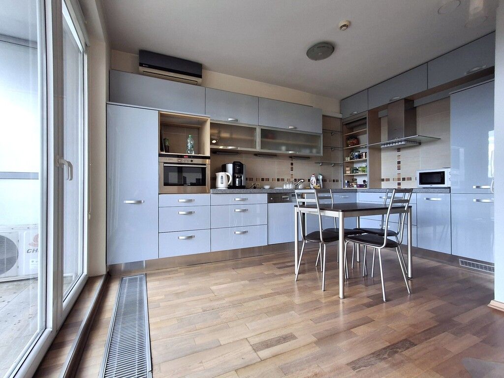 Biuro Kraków Bronowice Małe, ul. Sołtysa Dytmara