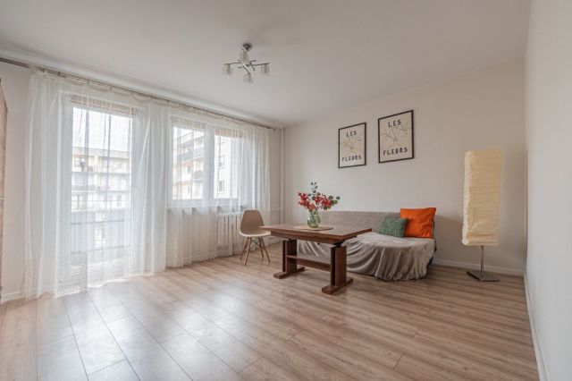 Mieszkanie 3-pokojowe Radom Gołębiów. Zdjęcie 1