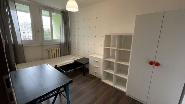 Mieszkanie 4-pokojowe Wrocław Krzyki, ul. Wieczysta. Zdjęcie 1